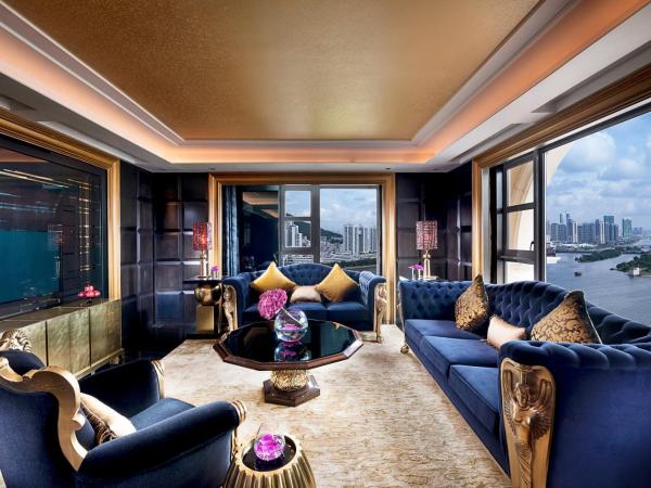 Sofitel Macau At Ponte 16 : photo 2 de la chambre manoir 2 chambres sofitel avec accès au club