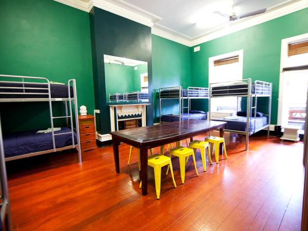 The Nunnery Accommodation : photo 2 de la chambre lit dans dortoir mixte de 12 lits