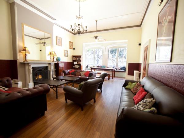 The Nunnery Accommodation : photo 8 de la chambre chambre simple avec salle de bains commune