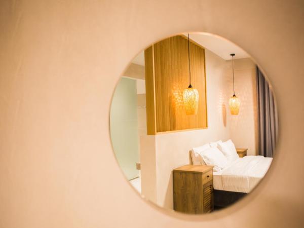 Calmare suites : photo 7 de la chambre superior suite -semi ground floor