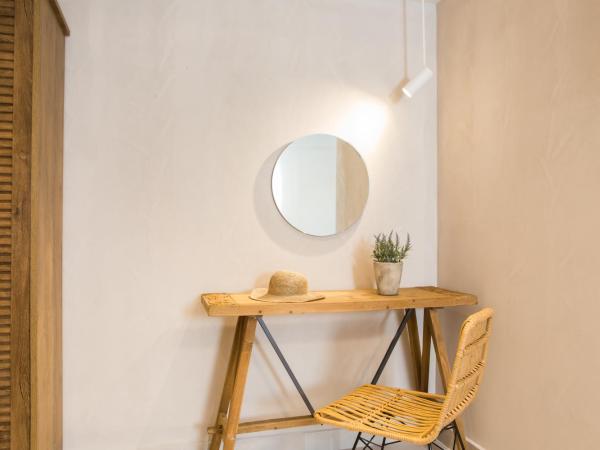 Calmare suites : photo 8 de la chambre superior suite -semi ground floor