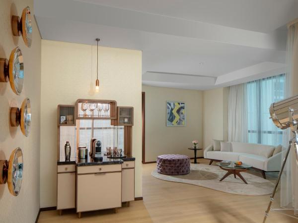 Paramount Hotel Dubai : photo 4 de la chambre suite carole