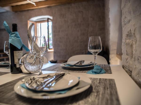 Limestone Heritage House : photo 10 de la chambre appartement supérieur