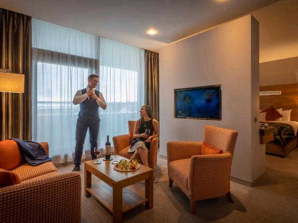 Clayton Hotel Galway : photo 1 de la chambre suite lit king-size exécutive