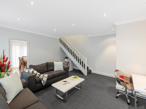 Kimberley Gardens Hotel, Serviced Apartments and Serviced Villas : photo 3 de la chambre villa 2 chambres :