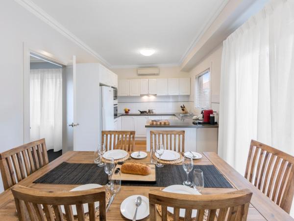 Kimberley Gardens Hotel, Serviced Apartments and Serviced Villas : photo 4 de la chambre villa 3 chambres