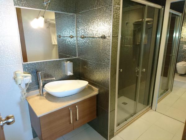 The Corner Park Hotel : photo 8 de la chambre suite en duplex - vue panoramique sur mer
