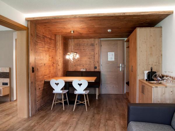 Hotel Hemizeus & Iremia Spa : photo 1 de la chambre suite mont cervin