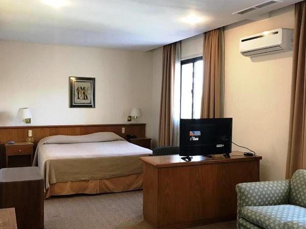 Hotel Cervantes : photo 7 de la chambre chambre double supérieure