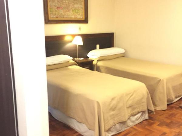 Hotel Cervantes : photo 2 de la chambre chambre double standard