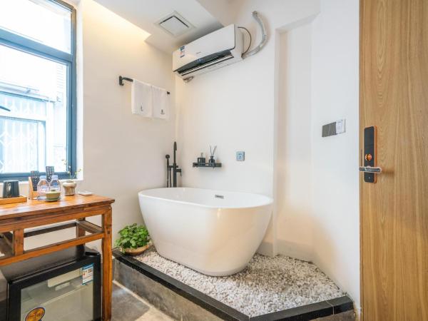 Moonlight Hotel : photo 10 de la chambre petite chambre double