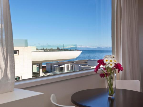 The Reef Resort : photo 8 de la chambre studio avec vue sur lac