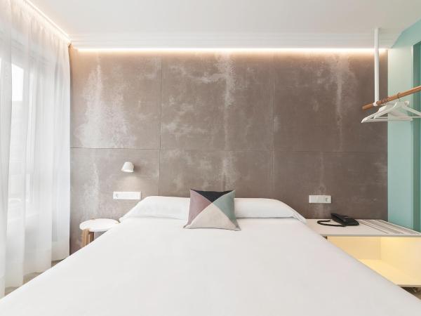 Hotel Mar del Plata : photo 3 de la chambre chambre double standard