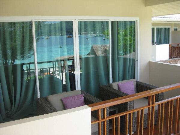 Mama Beach Residence - Adults Only : photo 7 de la chambre grande chambre double avec vue sur mer