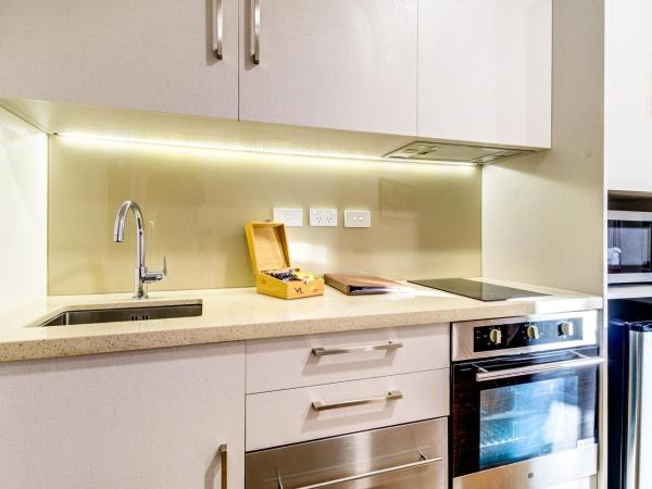 VR Queen Street Hotel & Suites : photo 4 de la chambre suite 2 chambres