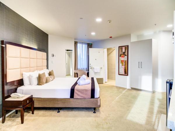 VR Queen Street Hotel & Suites : photo 3 de la chambre chambre lit king-size premier