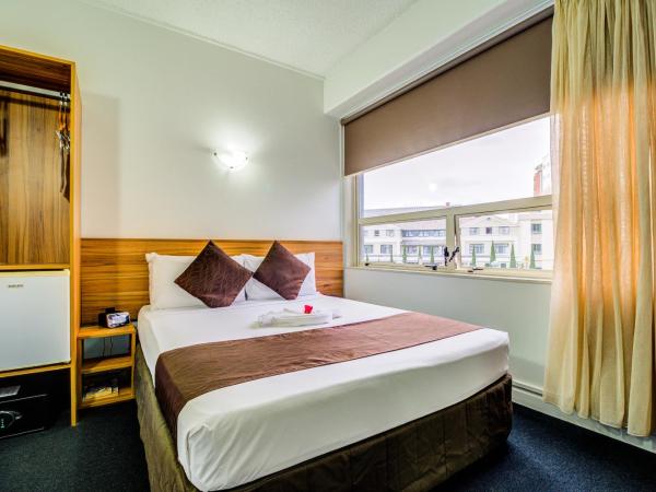 Ascotia Off Queen : photo 1 de la chambre chambre lit queen-size 