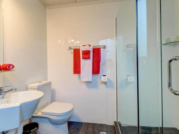 Ascotia Off Queen : photo 8 de la chambre chambre lit king-size