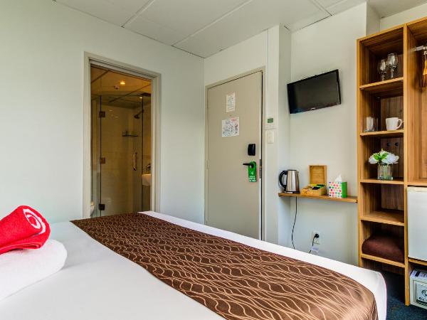 Ascotia Off Queen : photo 3 de la chambre chambre lit queen-size 