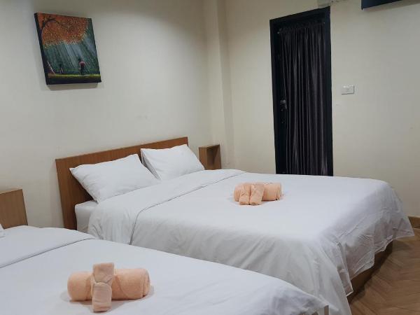 Double D Rooms & Cafe : photo 5 de la chambre chambre triple Économique