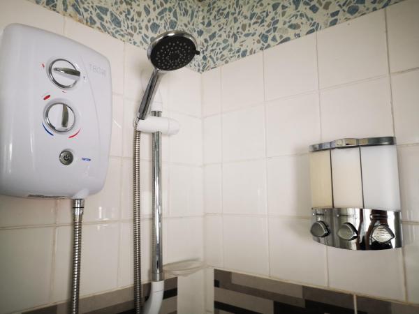 Eurovilla : photo 10 de la chambre chambre triple de luxe