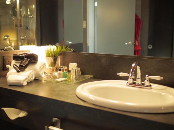 Grand Times Hotel : photo 6 de la chambre chambre grand confort lit queen-size