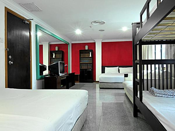 Hotel China Town 2 : photo 3 de la chambre chambre familiale (4 adultes)