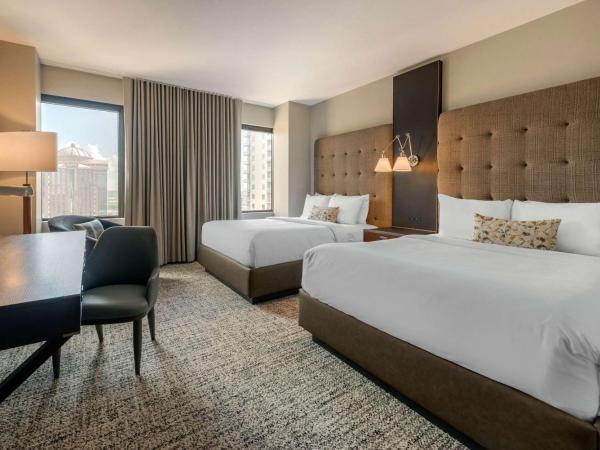 Cambria Hotel Houston Downtown Convention Center : photo 6 de la chambre chambre avec 2 lits queen-size - accessible aux personnes à mobilité réduite - non-fumeurs