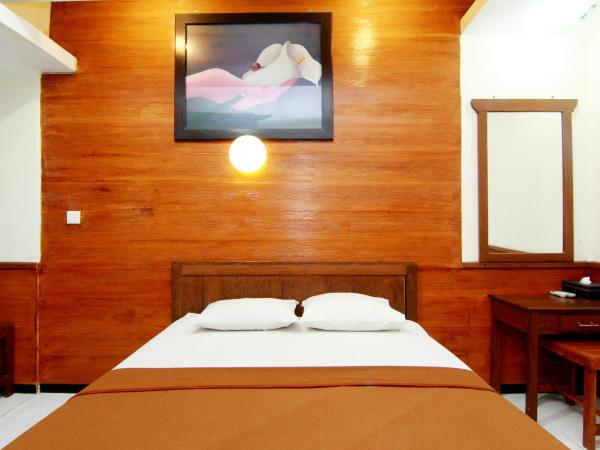 The Soemarsono Hotel : photo 2 de la chambre chambre deluxe