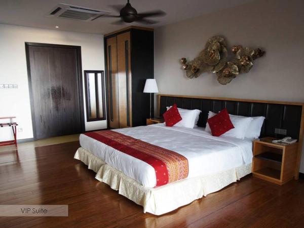 Kokol Haven Resort : photo 1 de la chambre suite lit king-size avec balcon