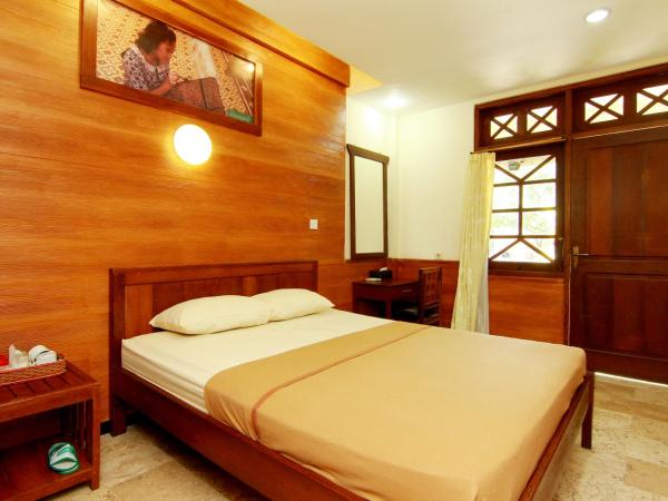 The Soemarsono Hotel : photo 6 de la chambre chambre double ou lits jumeaux standard