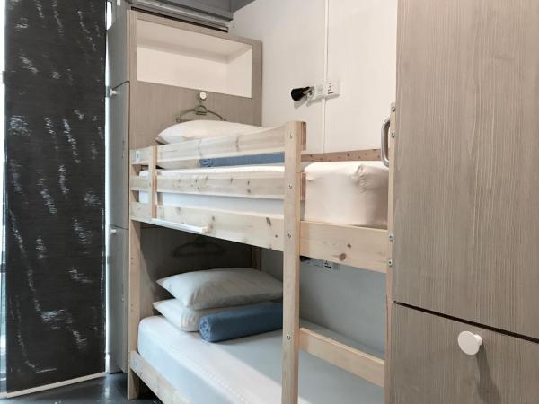 Faloe Hostel : photo 4 de la chambre lit dans dortoir mixte de 10 lits
