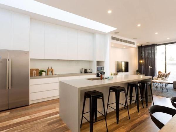 Lola Three Levels of Style with Rooftop Terrace : photo 8 de la chambre maison 3 chambres