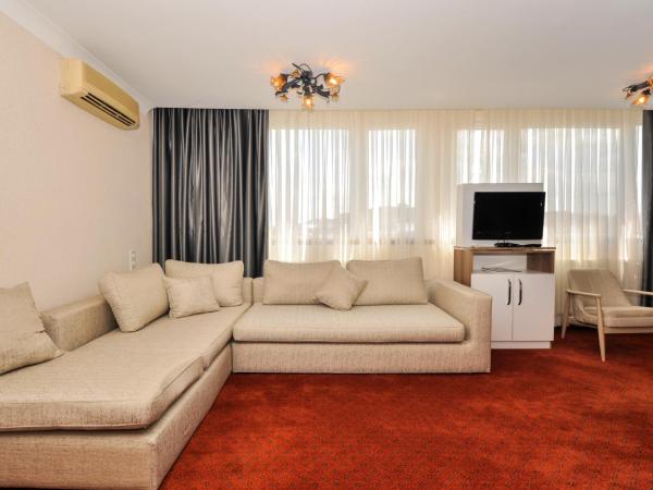 Gurkent Hotel : photo 2 de la chambre chambre lit king-size