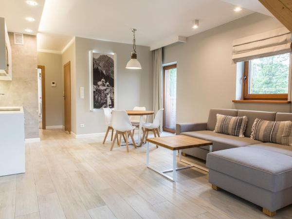 Royal Hill Residence : photo 7 de la chambre apartment with balcony with mountain view