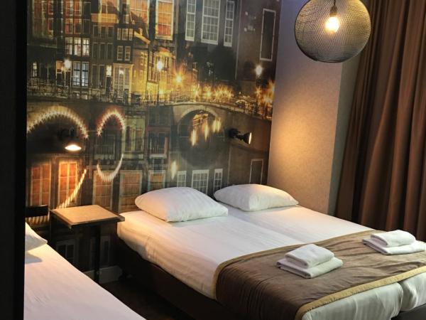 Hotel Mosaic City Centre : photo 7 de la chambre chambre triple