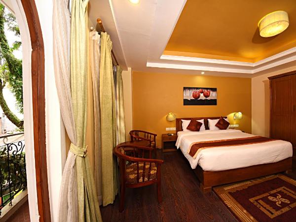 DOM Himalaya Hotel : photo 10 de la chambre deluxe double or twin room with balcony - free airport pickup