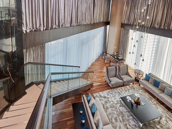 Wyndham Grand Istanbul Levent Hotel & Conference Center : photo 10 de la chambre suite présidentielle
