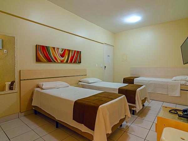 Villa Neves Residence : photo 5 de la chambre chambre triple basique