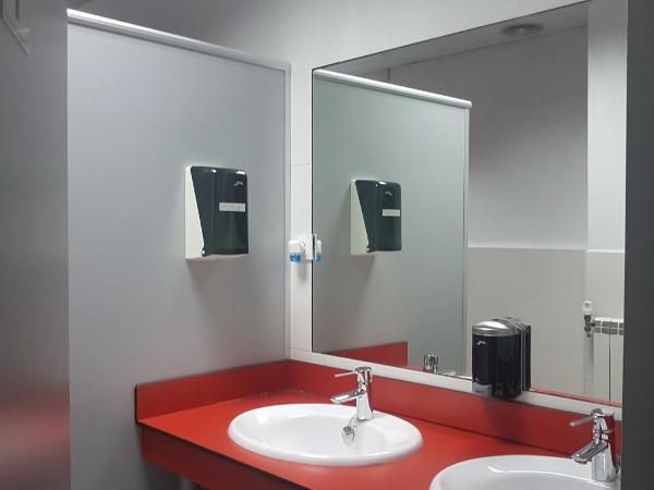 Hostel Royalty ALBERGUE : photo 2 de la chambre lit simple en dortoir