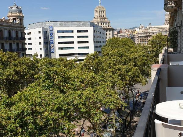 Hotel Toledano Ramblas : photo 2 de la chambre chambre lits jumeaux avec lit d’appoint - 301