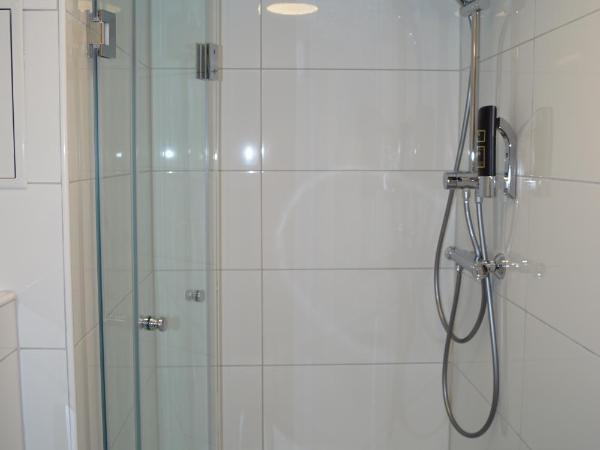 Hotel Merian : photo 4 de la chambre chambre lits jumeaux