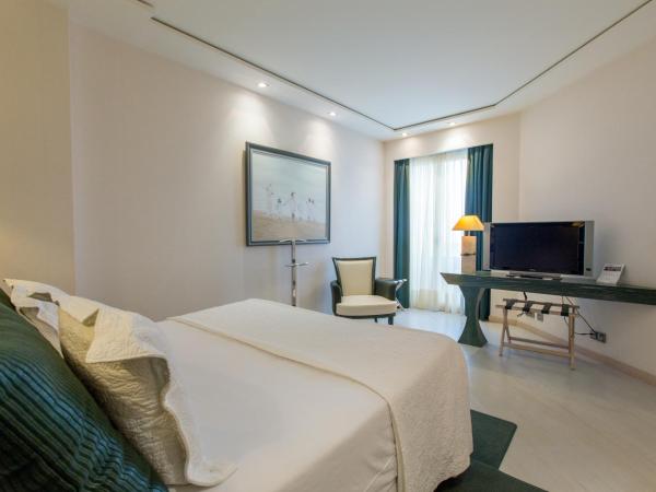 Las Arenas Balneario Resort : photo 10 de la chambre suite junior - vue sur mer