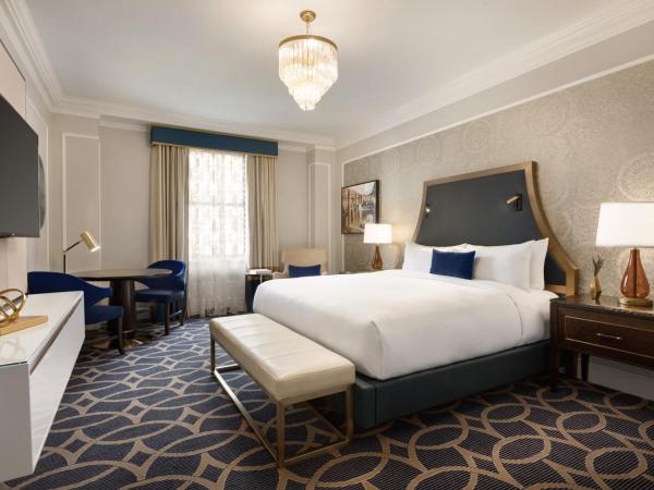Fairmont Hotel Vancouver : photo 2 de la chambre chambre fairmont gold avec lit king-size