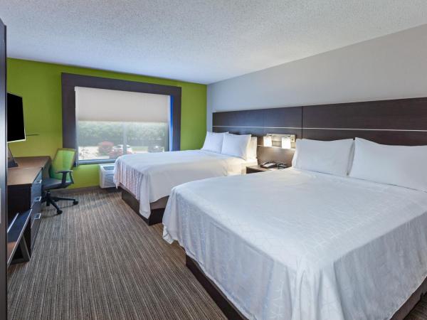 Holiday Inn Express New Orleans East, an IHG Hotel : photo 1 de la chambre chambre standard avec 2 lits queen-size