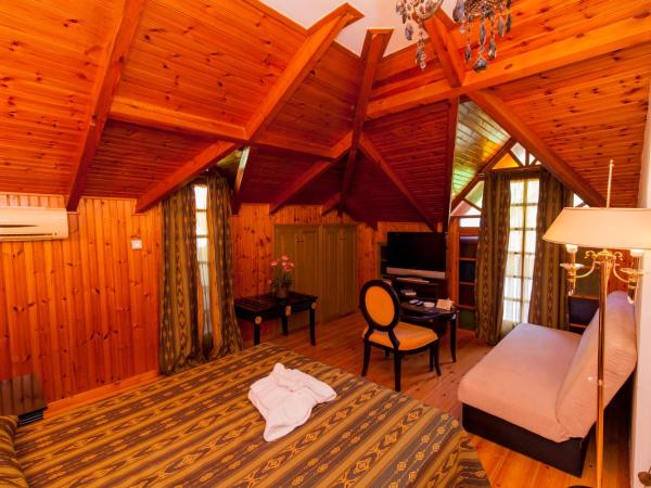 Krikonis Hotel : photo 8 de la chambre chambre triple