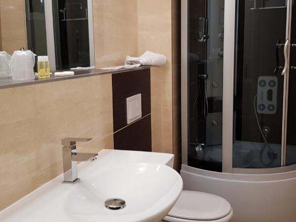 Hotel-Villa Lalee : photo 5 de la chambre chambre double ou lits jumeaux