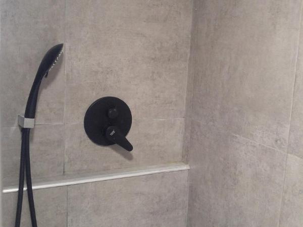 Hostel du lapin blanc : photo 1 de la chambre appartement 3 chambres