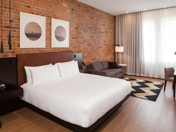 Hotel Place D'Armes : photo 2 de la chambre chambre quadruple