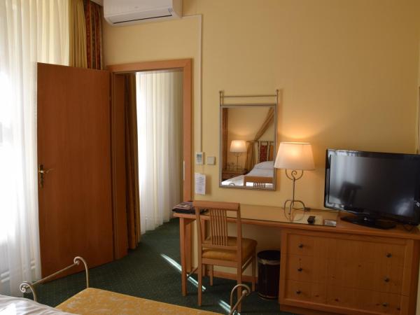 Hotel Jäger - family tradition since 1911 : photo 1 de la chambre suite junior